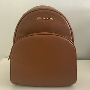 Michael Kors Abbey Backpack Medium